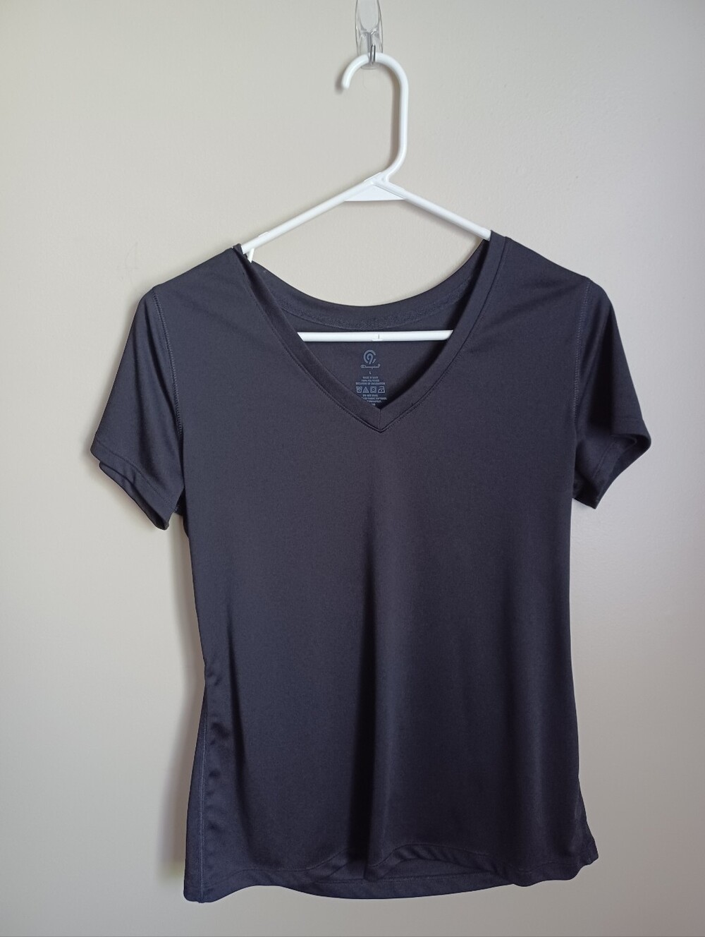 Women's Size Large Champion Black Polyester Light Weight Athletic Wear Shirt Top